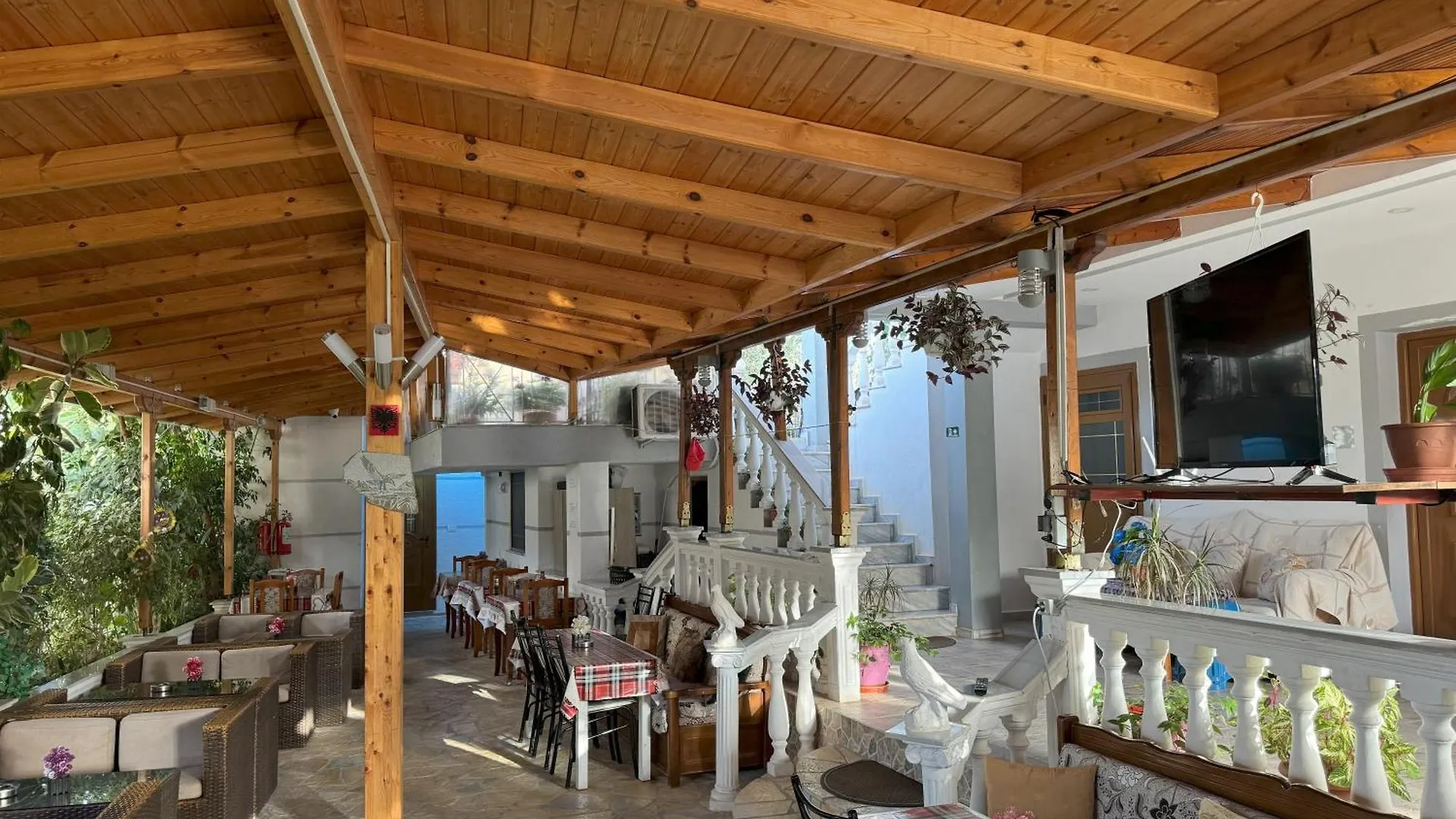 Garden Villa Veli Ksamil Apartman