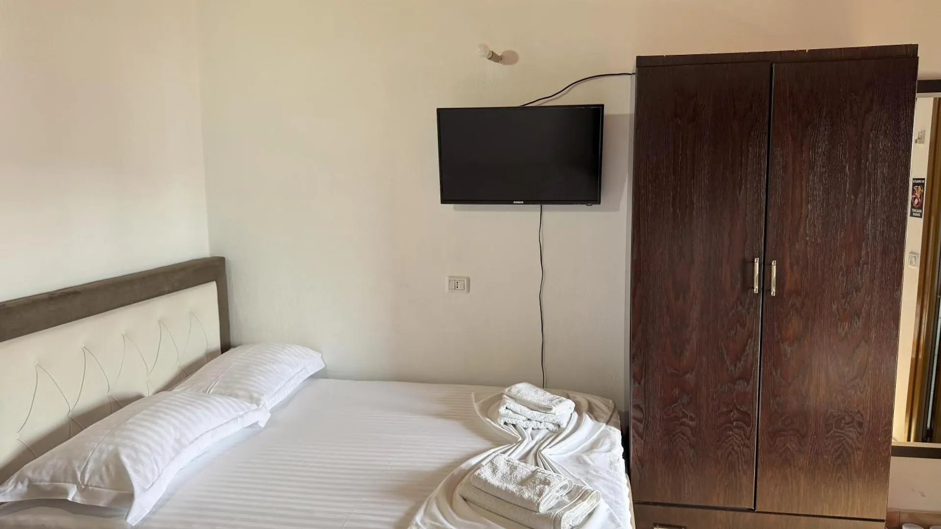 Apartment Garden Villa Veli Ksamil