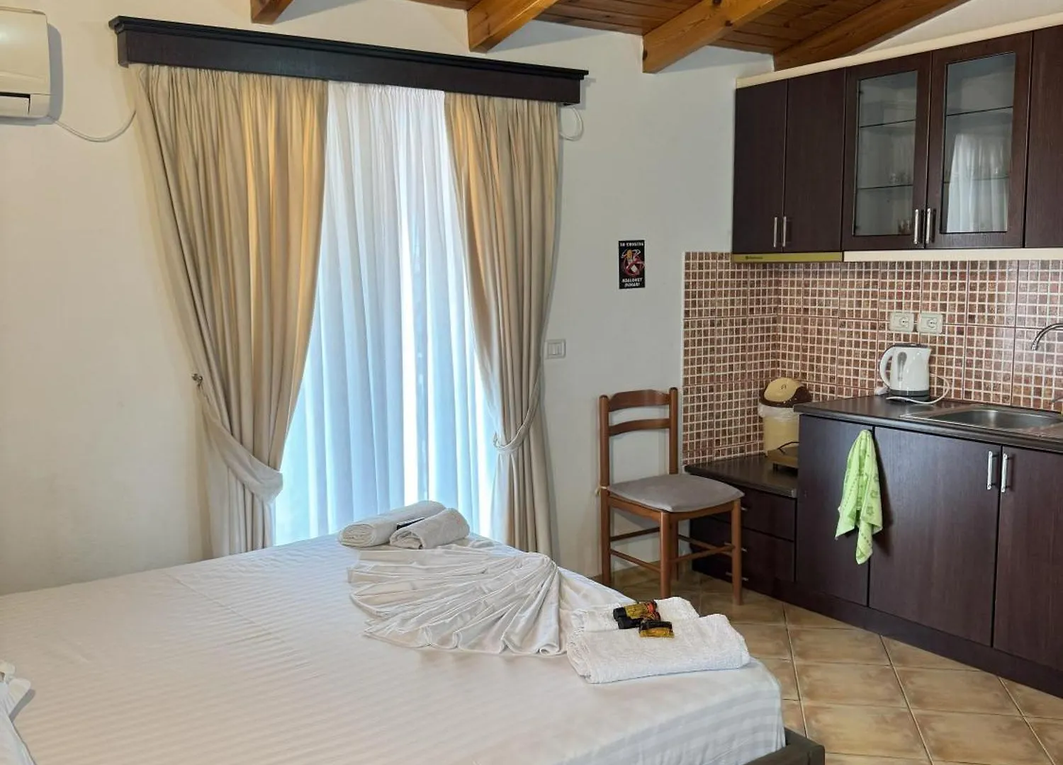 Garden Villa Veli 卡萨米尔 0*,  阿尔巴尼亚